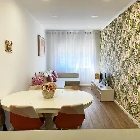 Casa Faroleiro Casa de Férias Nazaré